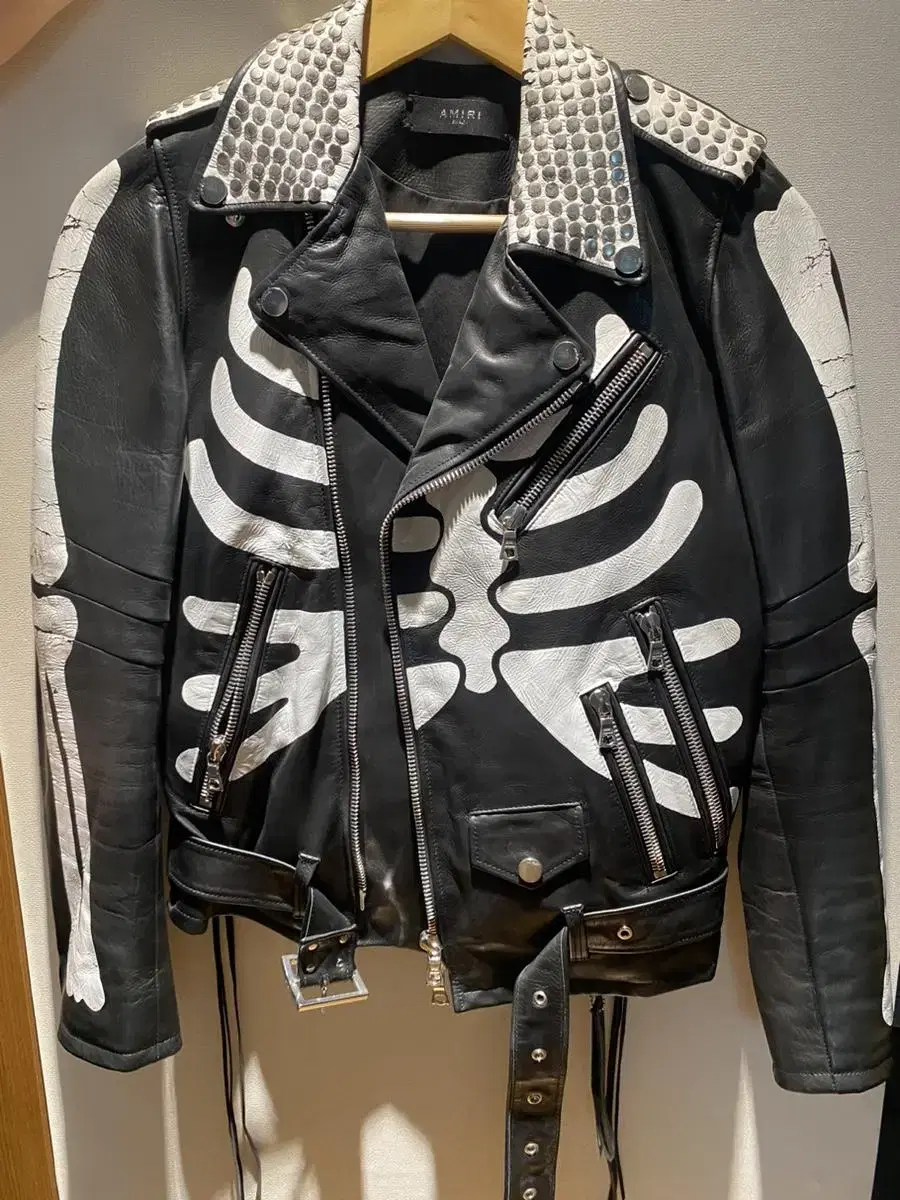 Amiri bones rider 아미리본즈라이더